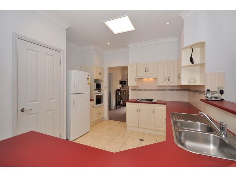 16 Evergreen Parade, Flagstaff Hill SA 5159