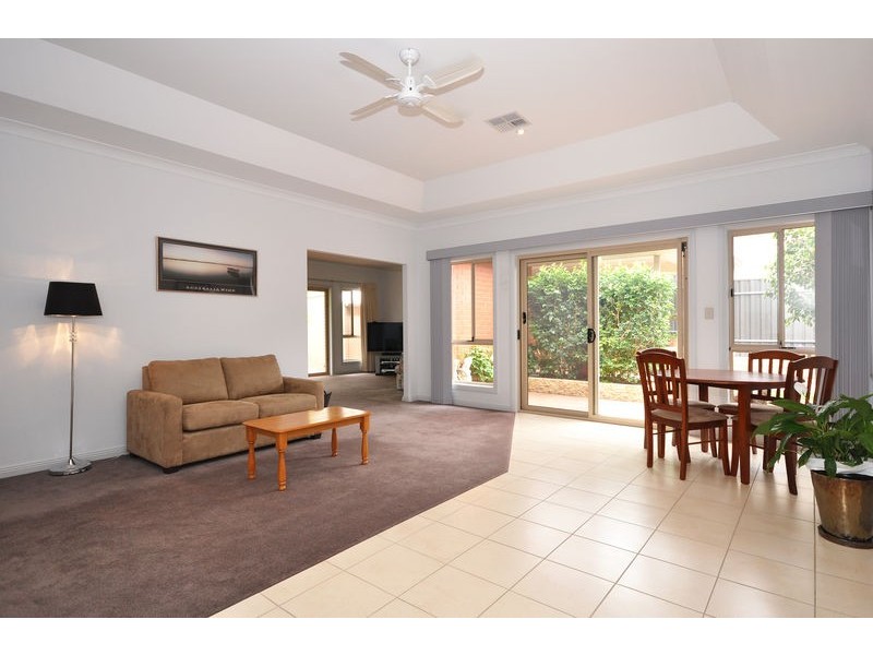 16 Evergreen Parade, Flagstaff Hill SA 5159