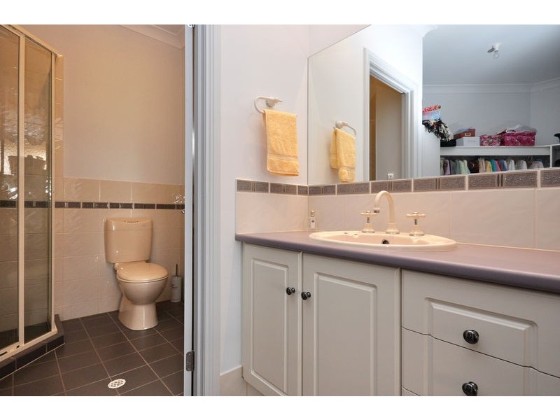 16 Evergreen Parade, Flagstaff Hill SA 5159