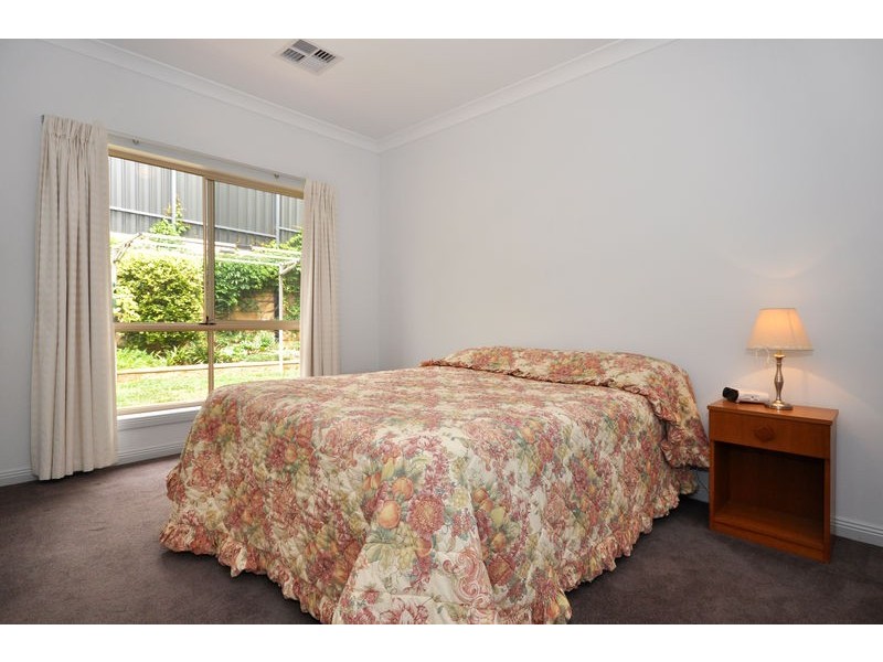 16 Evergreen Parade, Flagstaff Hill SA 5159