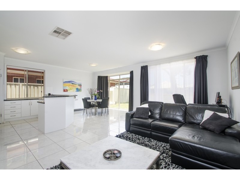 71 Weroona Avenue, Park Holme SA 5043