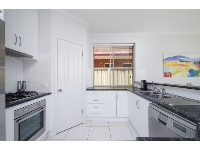 71 Weroona Avenue, Park Holme SA 5043