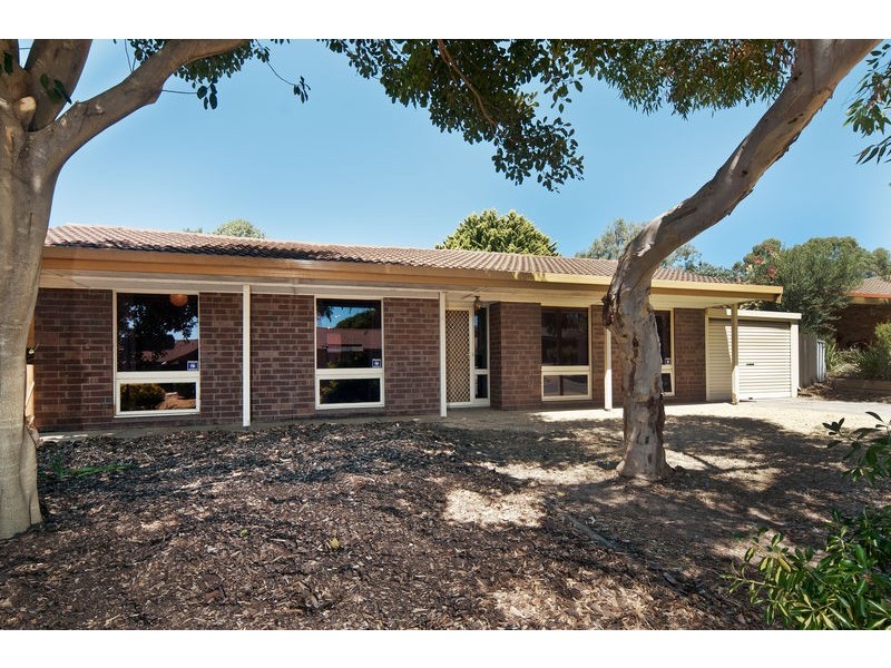 67 Southbound Avenue, Aberfoyle Park SA 5159