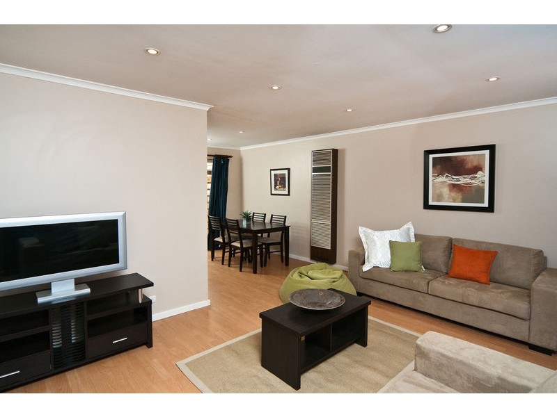 67 Southbound Avenue, Aberfoyle Park SA 5159