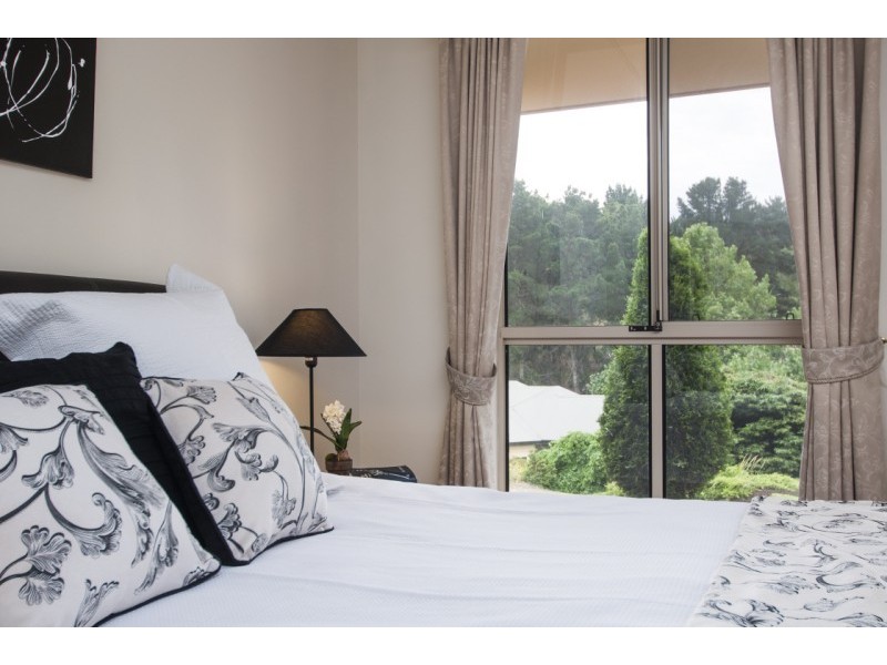 .4 Douglas Fir Ct (Monterey Pine Est), Aberfoyle Park SA 5159