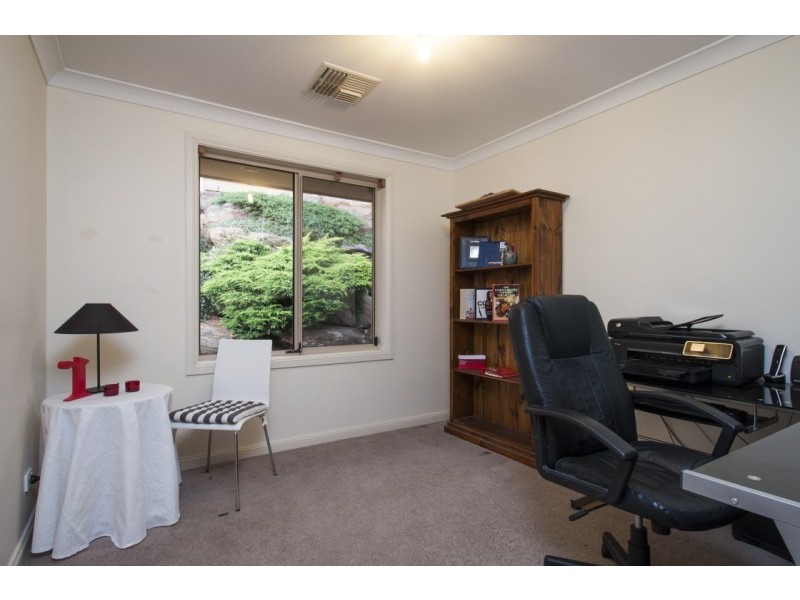 .4 Douglas Fir Ct (Monterey Pine Est), Aberfoyle Park SA 5159
