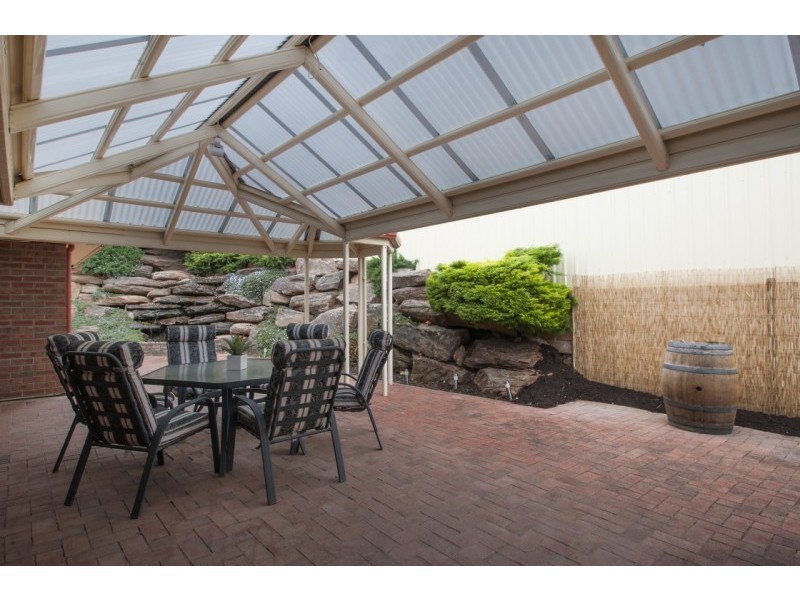 .4 Douglas Fir Ct (Monterey Pine Est), Aberfoyle Park SA 5159