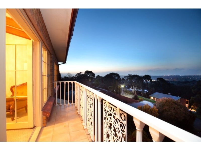 10 Redbank Close, Happy Valley SA 5159