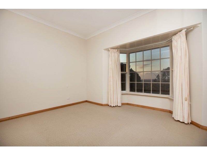 10 Redbank Close, Happy Valley SA 5159