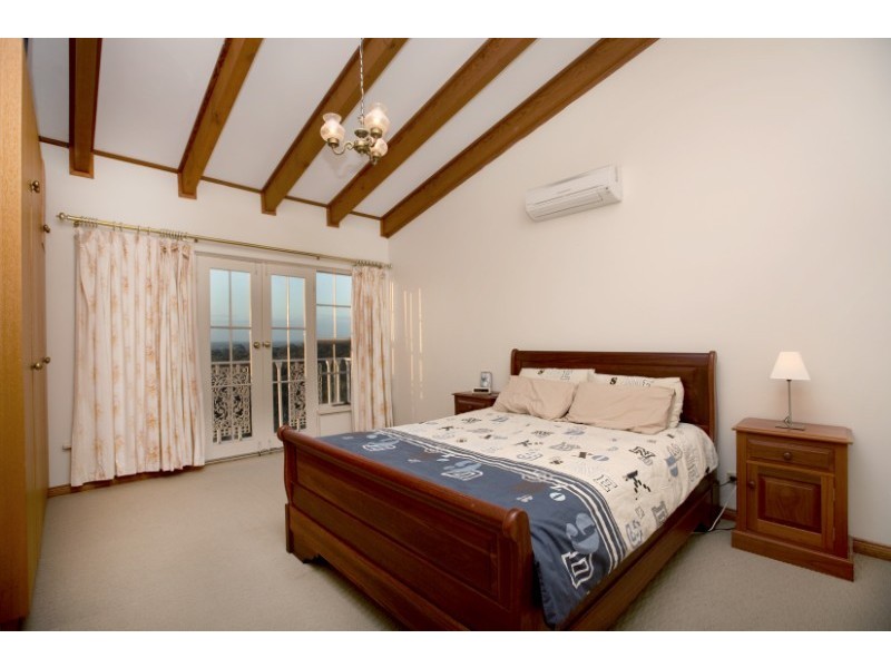 10 Redbank Close, Happy Valley SA 5159