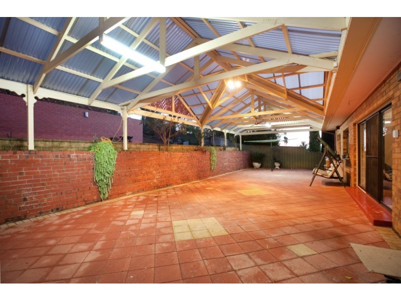 10 Redbank Close, Happy Valley SA 5159