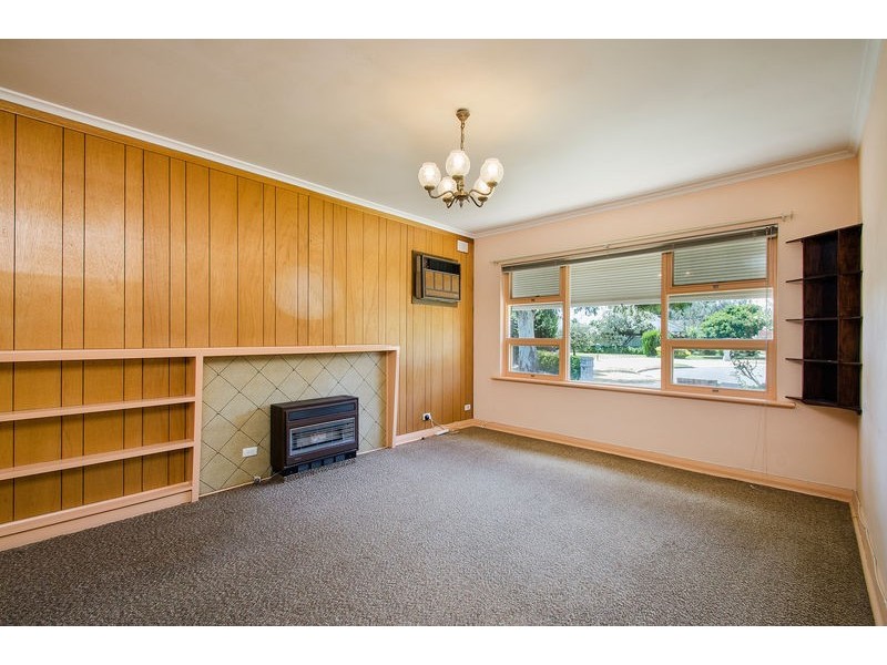 5 The Parkway, Sturt SA 5047