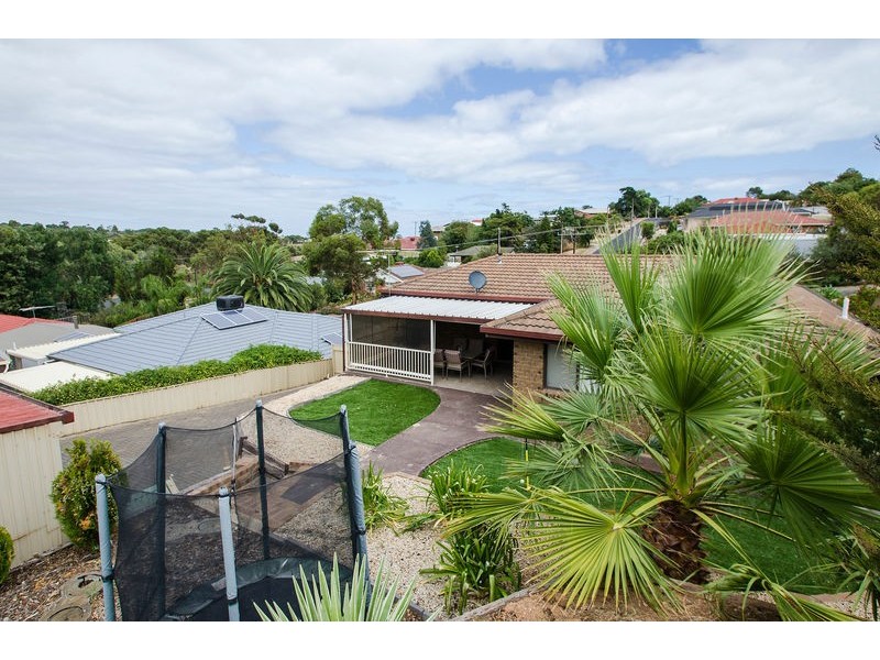 12 Kurandah Street, O’sullivan Beach SA 5166