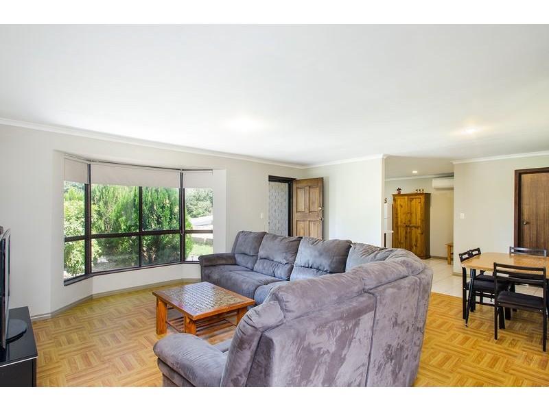 12 Kurandah Street, O’sullivan Beach SA 5166