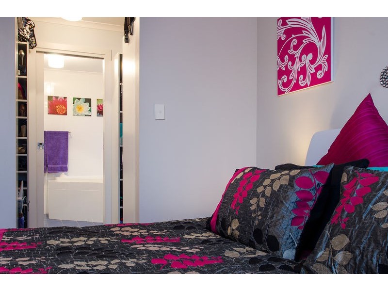 10 Autumn Court, Woodcroft SA 5162