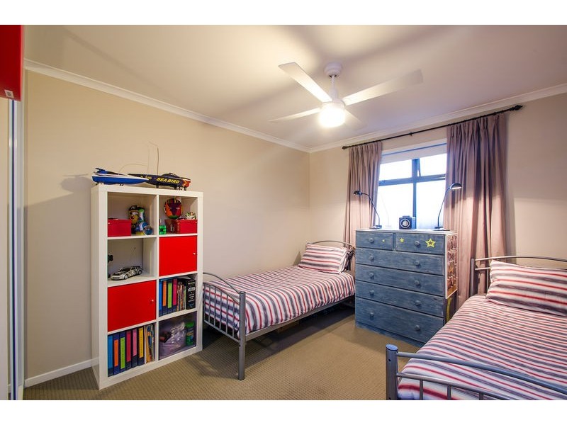 10 Autumn Court, Woodcroft SA 5162