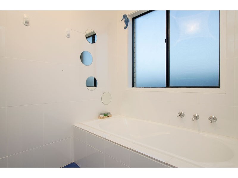 10 Autumn Court, Woodcroft SA 5162