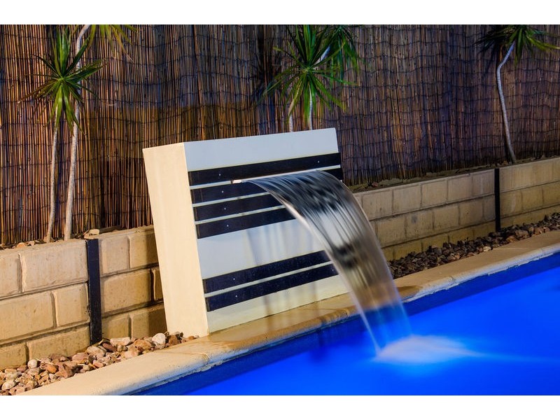 10 Autumn Court, Woodcroft SA 5162