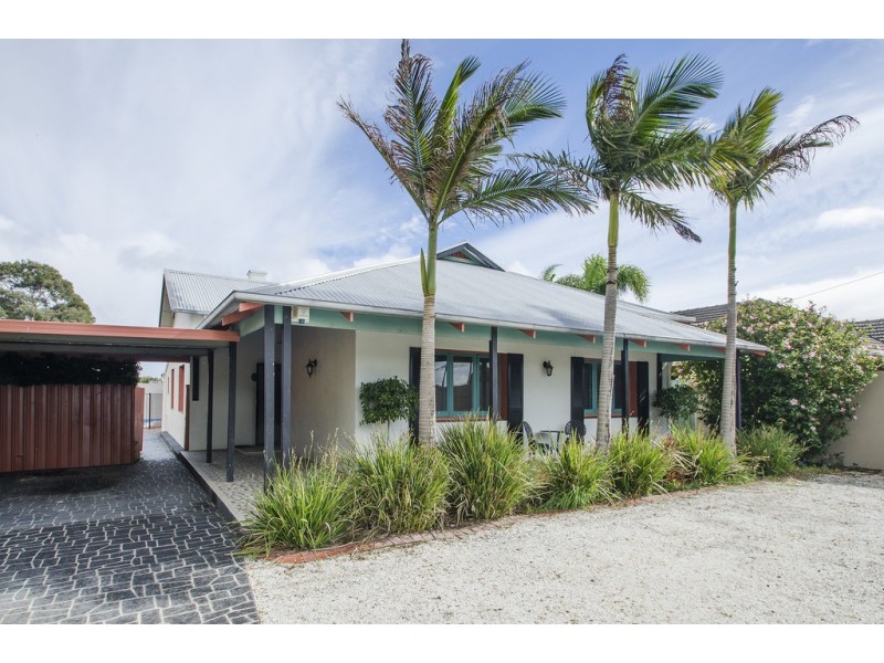 20 Bowaka Street, Park Holme SA 5043