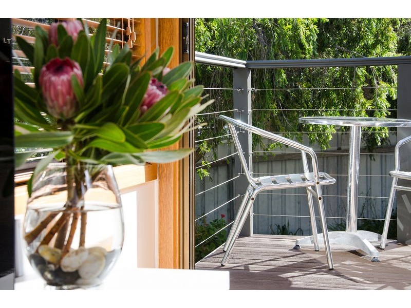 2 The Pines Close, Happy Valley SA 5159