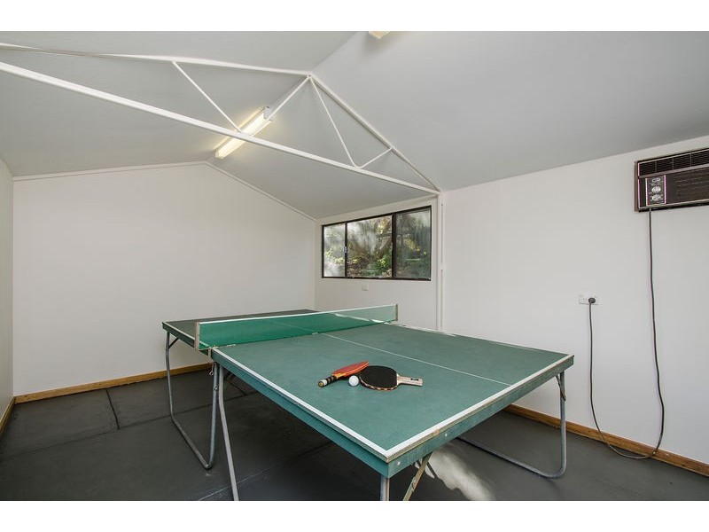 2 The Pines Close, Happy Valley SA 5159