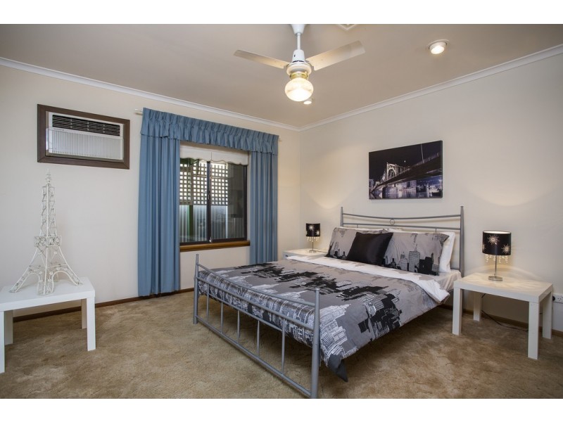 6 Burbank Ave, Bedford Park SA 5042