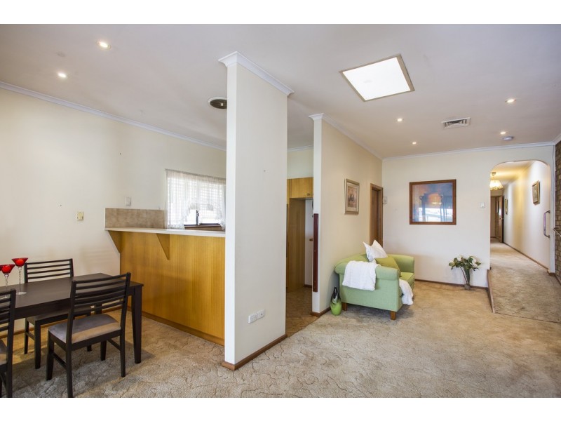 6 Burbank Ave, Bedford Park SA 5042