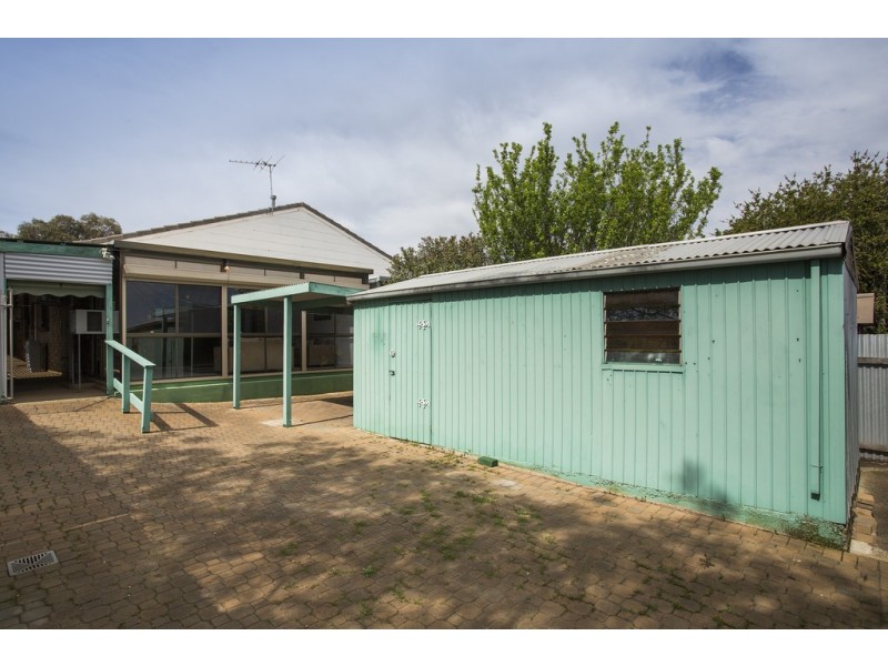 6 Burbank Ave, Bedford Park SA 5042