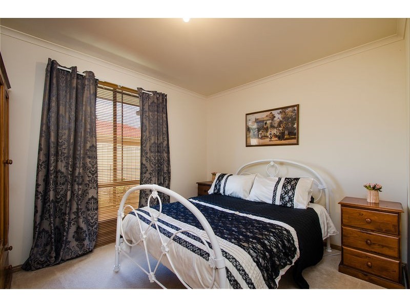 25 Riordan Street, Morphett Vale SA 5162
