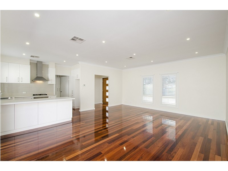 4 Davey Avenue, Glenelg North SA 5045