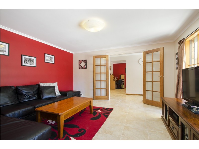 26 Tangara Drive, Aberfoyle Park SA 5159