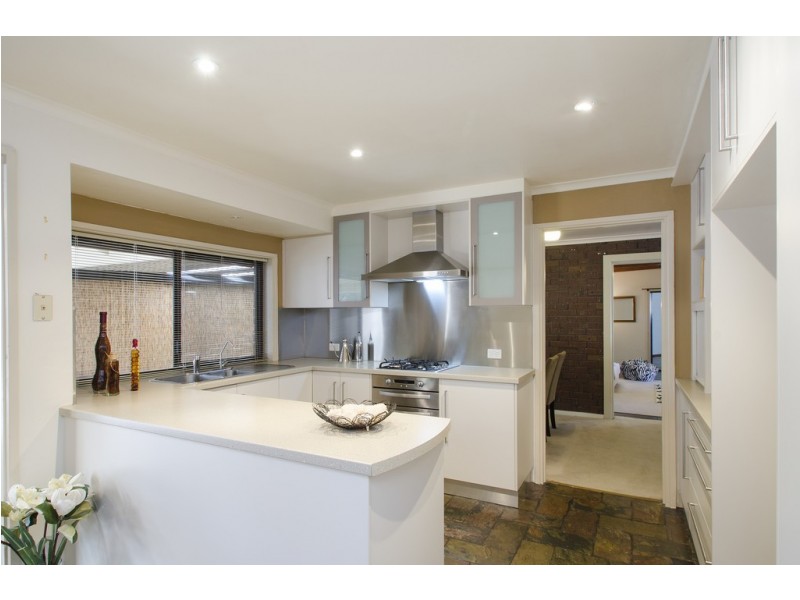 9 Quigley Court, Aberfoyle Park SA 5159