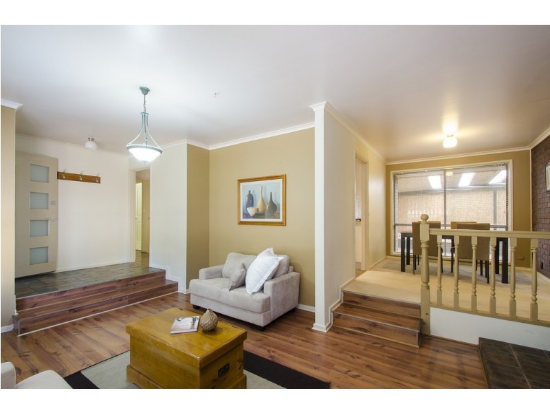 9 Quigley Court, Aberfoyle Park SA 5159