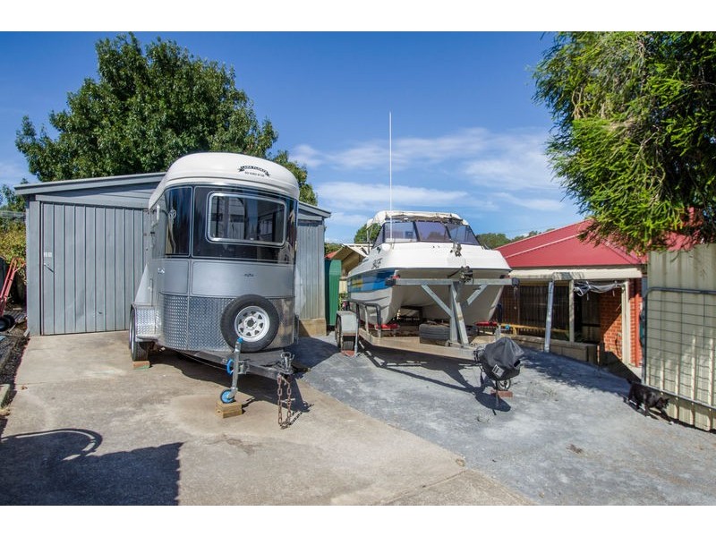 .25 Riordan Street, Morphett Vale SA 5162