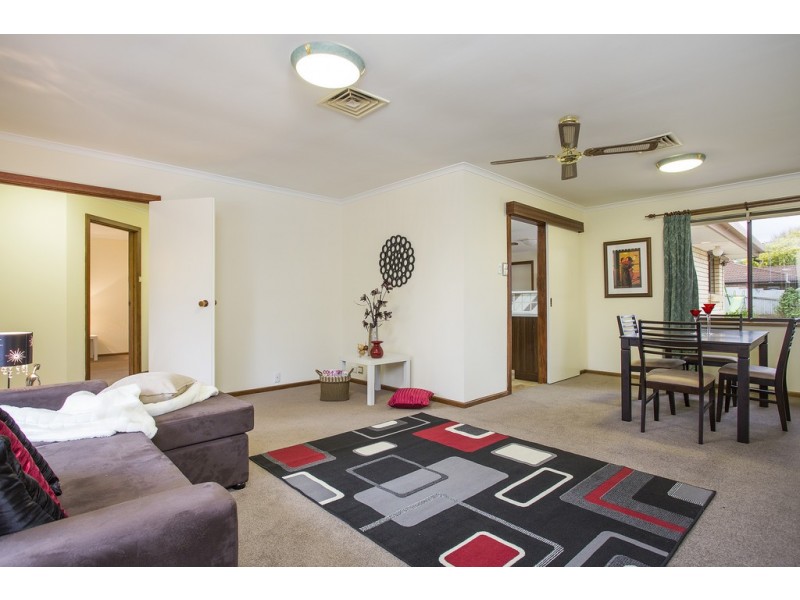 5 Dew Street, Aberfoyle Park SA 5159