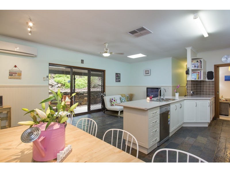 3 St Ninians Road, Clarendon SA 5157