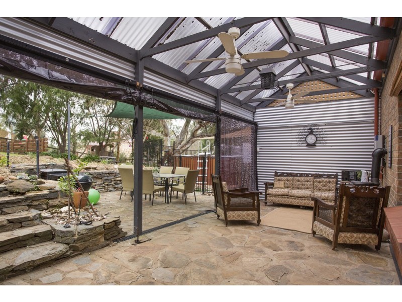 3 St Ninians Road, Clarendon SA 5157