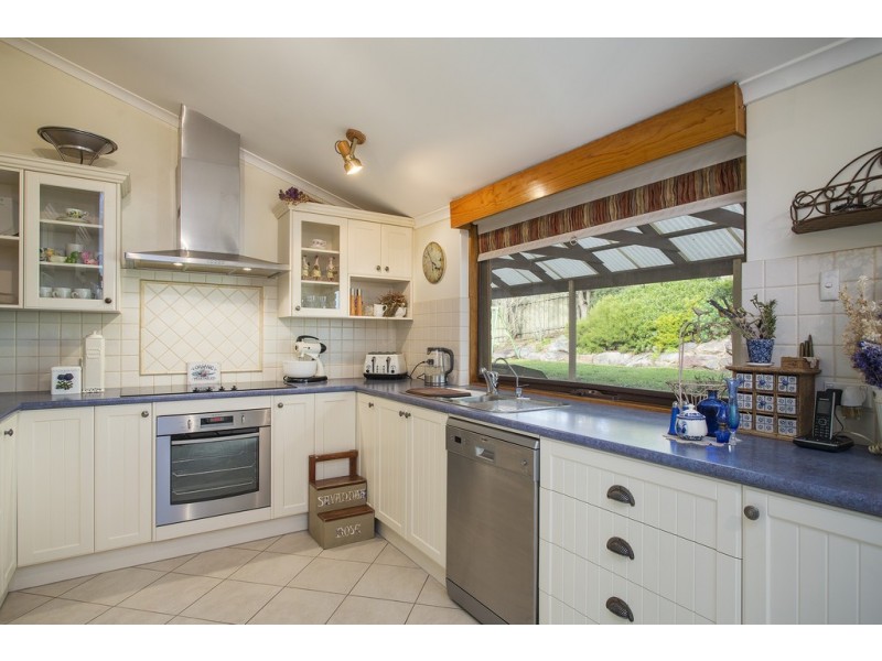3 Redgum Place, Aberfoyle Park SA 5159