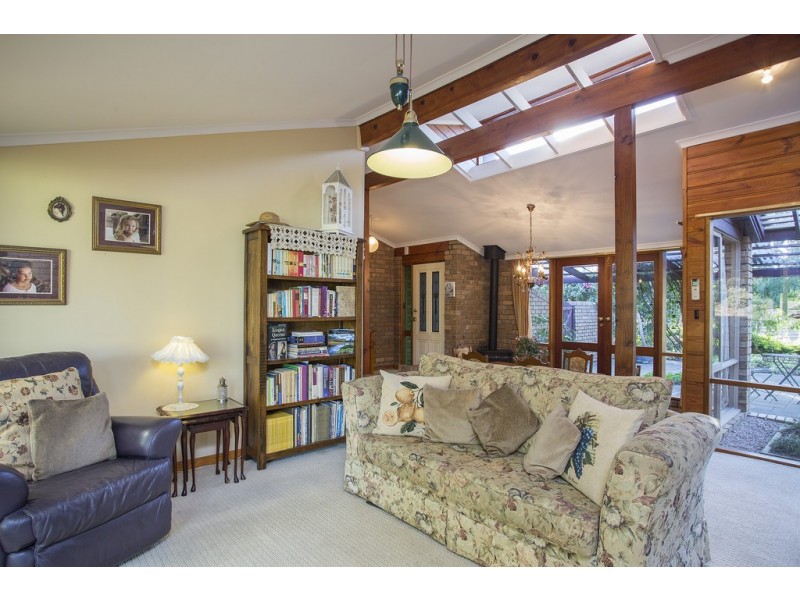3 Redgum Place, Aberfoyle Park SA 5159
