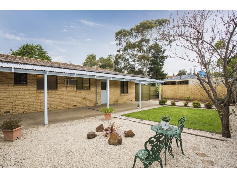 16 Dew Street, Aberfoyle Park SA 5159