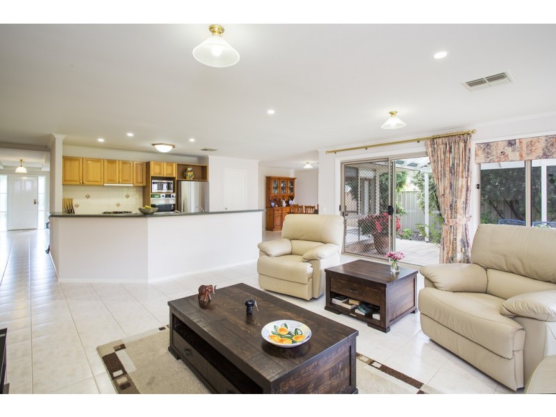 6 Sanderson Tce (Coventry Gardens Estate), Morphettville SA 5043