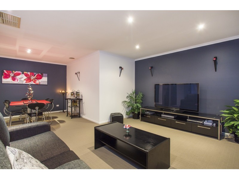 18 Burgundy Way, Glengowrie SA 5044