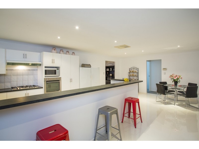 18 Burgundy Way, Glengowrie SA 5044