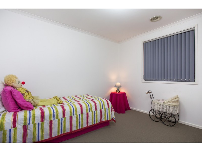 18 Burgundy Way, Glengowrie SA 5044