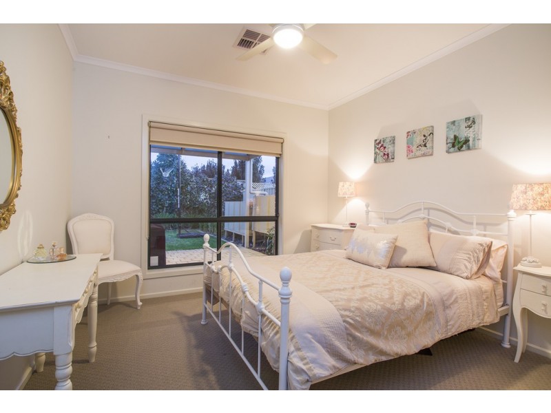 44 Tarranna Avenue, Park Holme SA 5043