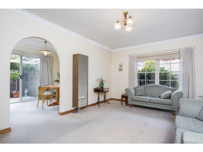 1/139 Dunrobin Road, Warradale SA 5046