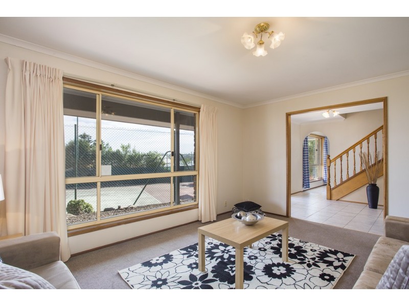 8 Commercial Road, Port Noarlunga South SA 5167