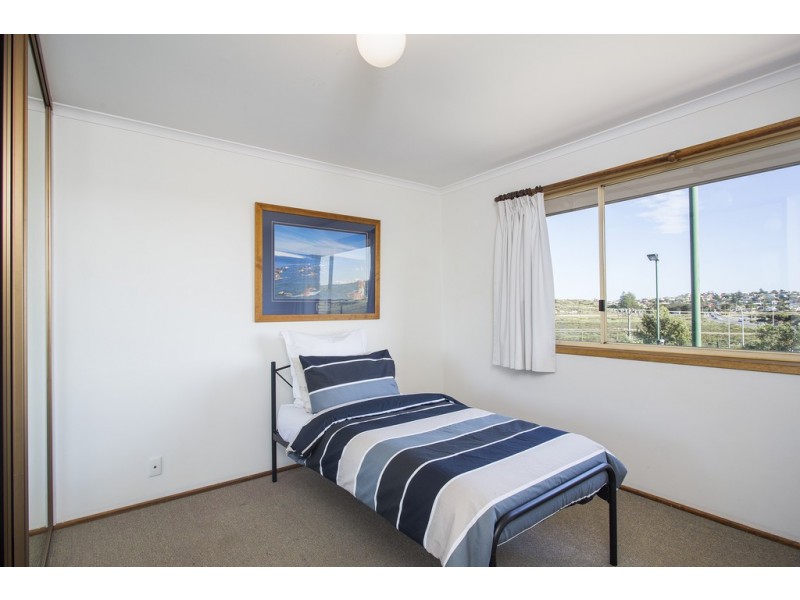 8 Commercial Road, Port Noarlunga South SA 5167