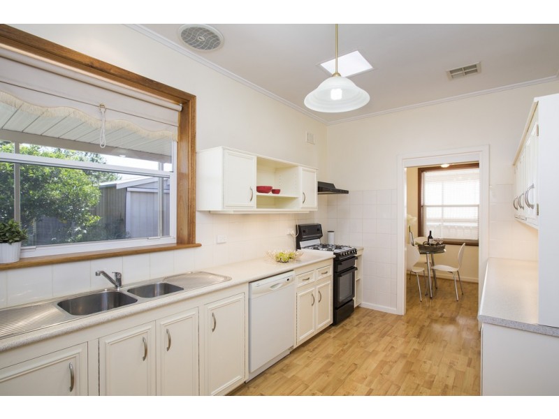 11 Gordon Tce, Morphettville SA 5043