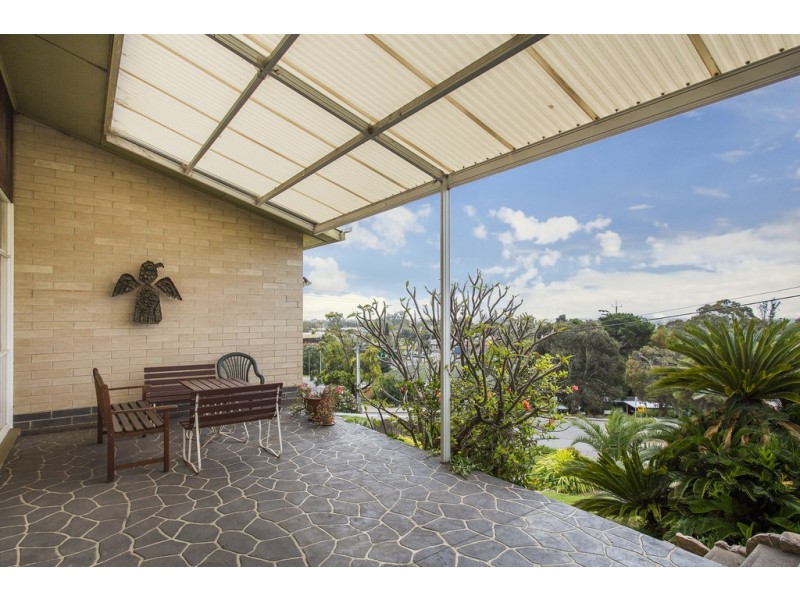 6 Hyland Ave, Darlington SA 5047